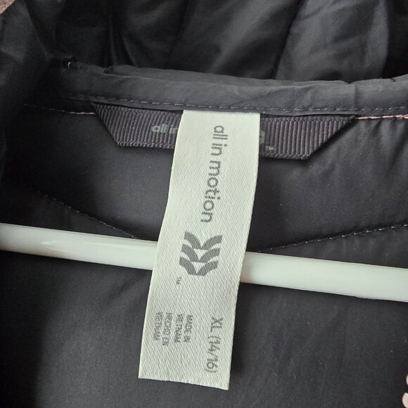 Girl's Jacket, 14/16 - Picture 3 of 4